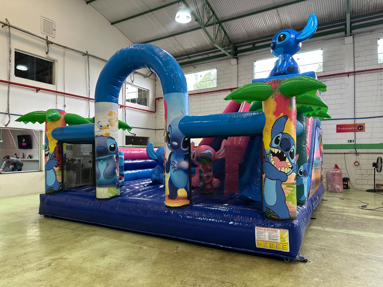 Mega Parque do Stitch – Diversão Gigante para Festas e Eventos - foto 3