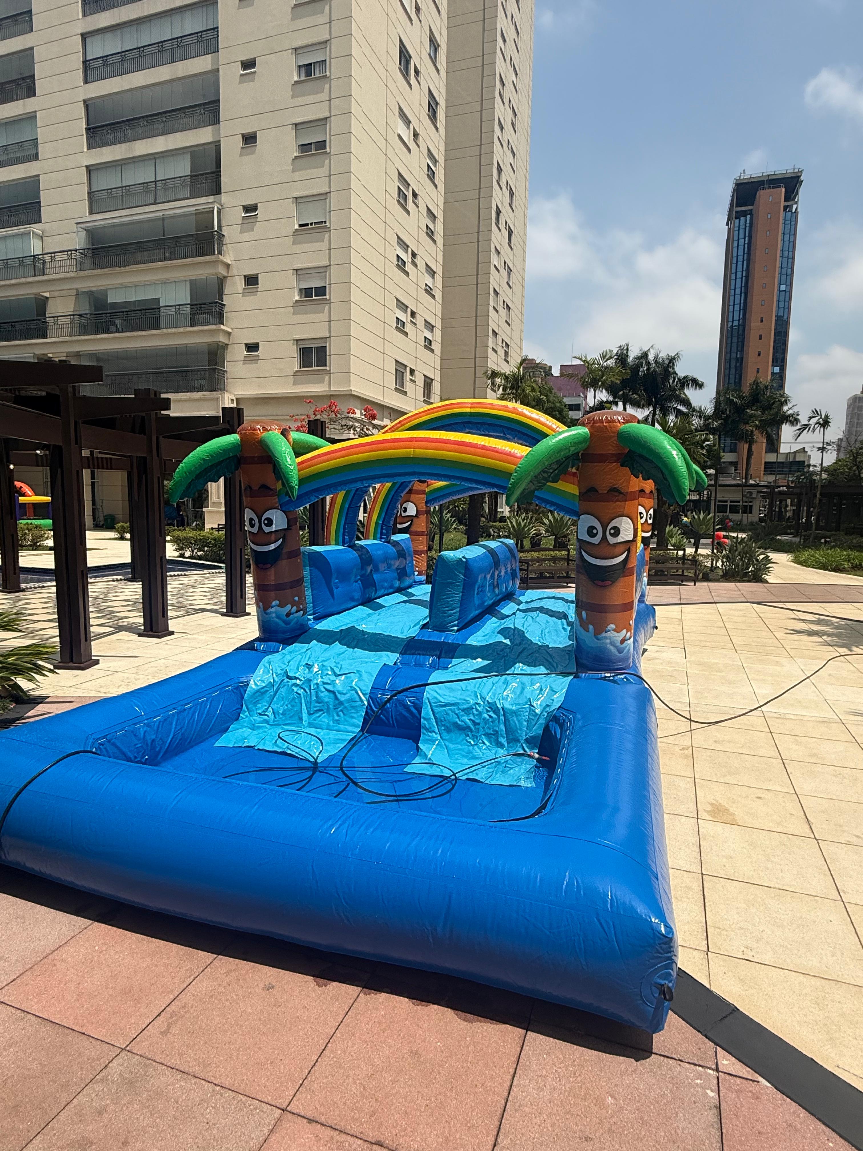 Slide Aquático Duplo - foto 1